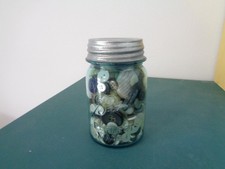 Vintage Blue/Green Mason Jar w/Buttons-Pint- Zinc Lid