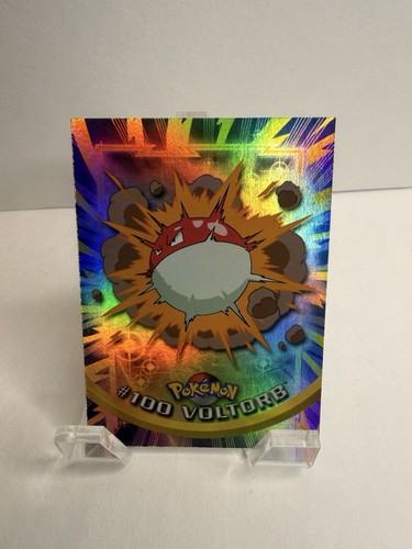 Pokemon 2000 Topps Chrome Voltorb #100 Base Set