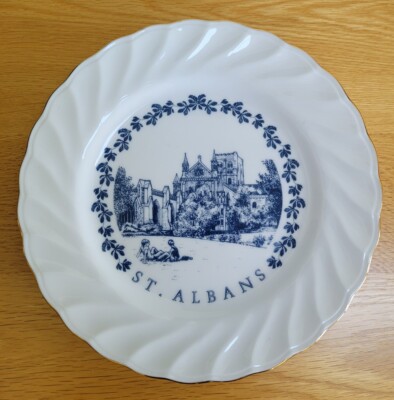 Neu ohne Karton Bausteine Geschenke 2005 ST ALBANS Sammler Teller GOLDRAND 19cm