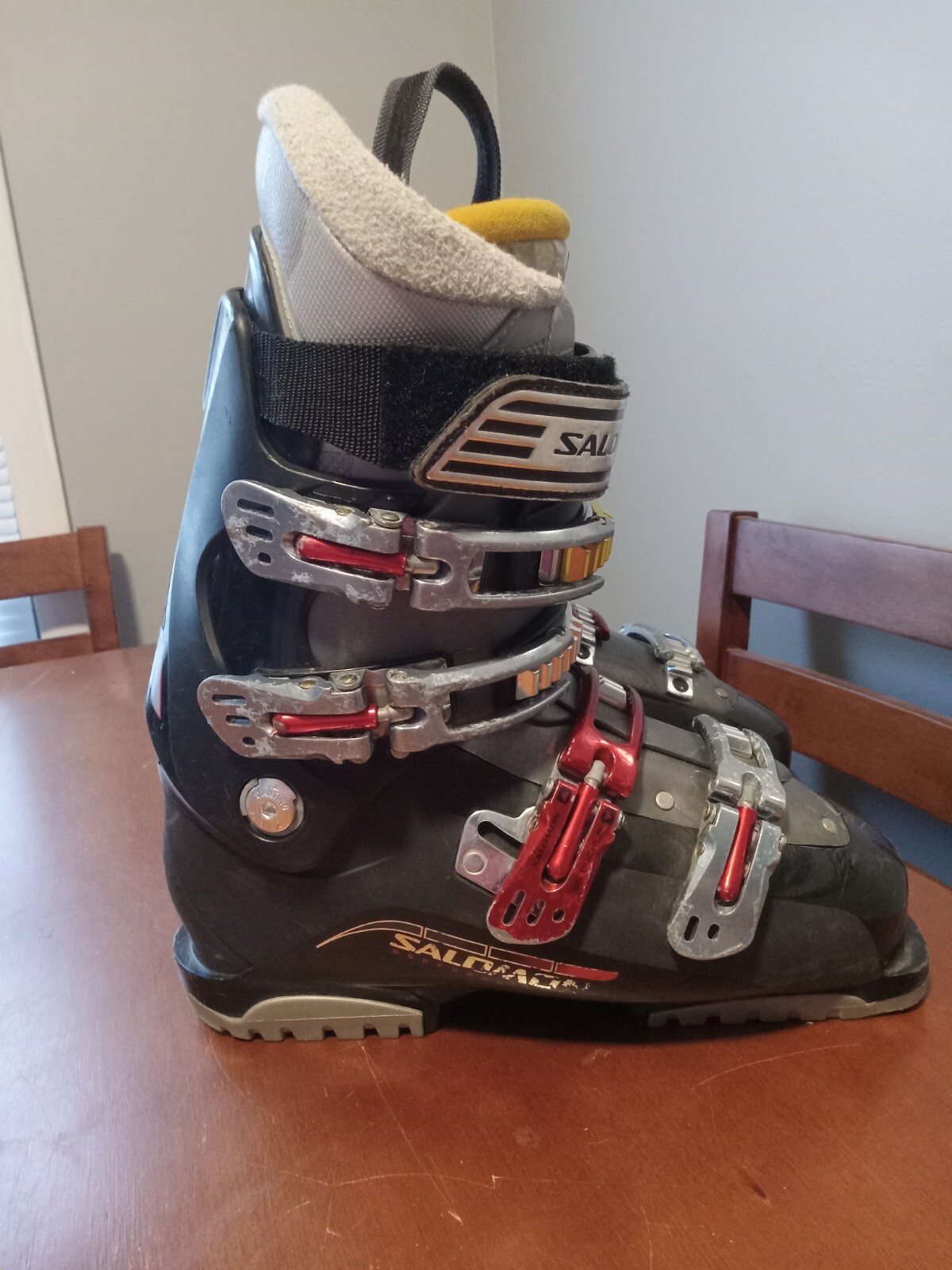 Scarponi da sci alpino Salomon Performa neri e rossi da uomo taglia MP 26 5 U.S. 8 5