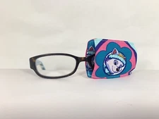 Eye patch for children and adults with lazy eye. Reusable non adhesive patch!