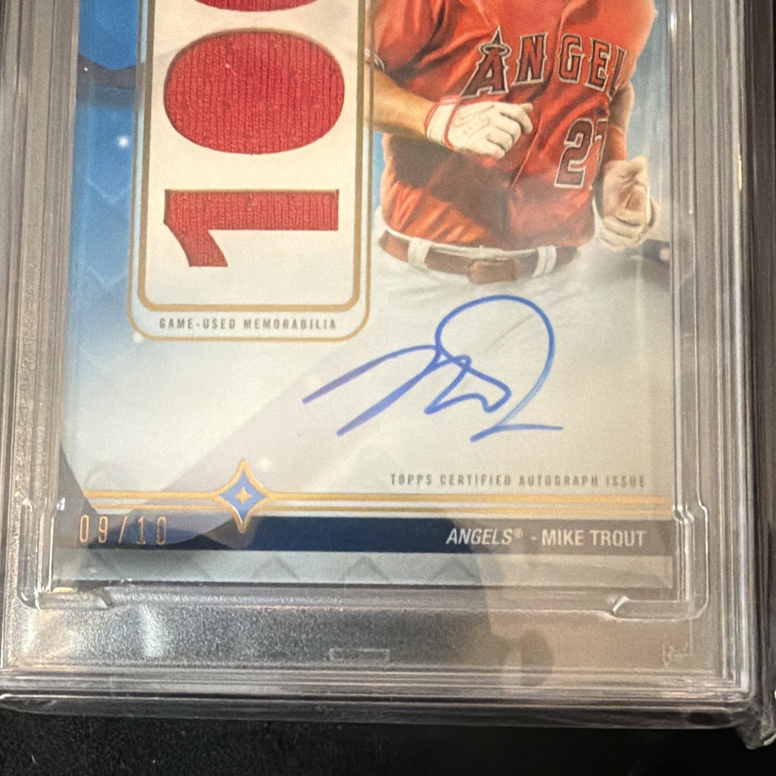Topps 2023 Luminaries Mike Trout Home Run Kings Auto Relic Blue /10 MT2 PSA 9 view 4