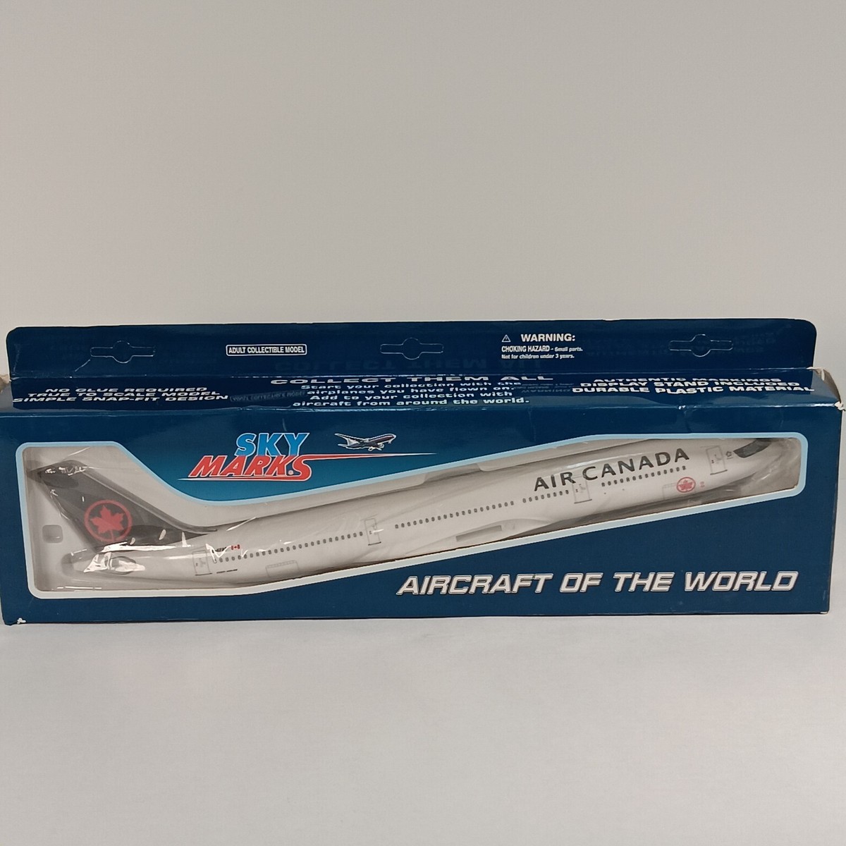 Daron Skymarks Air Canada A330-300 1:200 Model Aircraft Daron Skymarks Air Canada A330-300 1:200 Model Aircraft