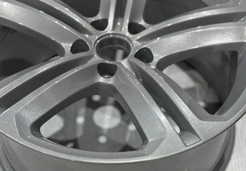 Llanta de fábrica OEM 18x8 Volkswagen CC Passat Mallory 2010-2017 1K8601025E88Z Foto 2 de 3