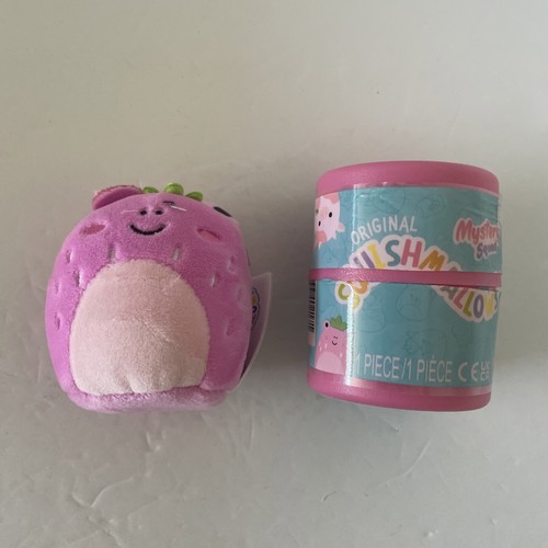 2.5” Squishmallows *Adabelle Strawberry Frog* Micromallows Plush Mystery Squad - Afbeelding 1 van 3
