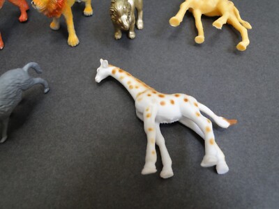 Lot of 27 Wildlife Animal Figures | eBay