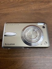 FUJIFILM FinePix F30 Digital Camera AA Battery 16MB XD Card Tested