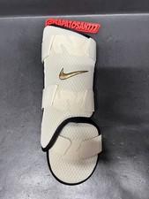 NIKE DIAMOND ELITE BASEBALL BATTER’s LEG GUARD LEFT NWOT HITTER GOLD SAIL