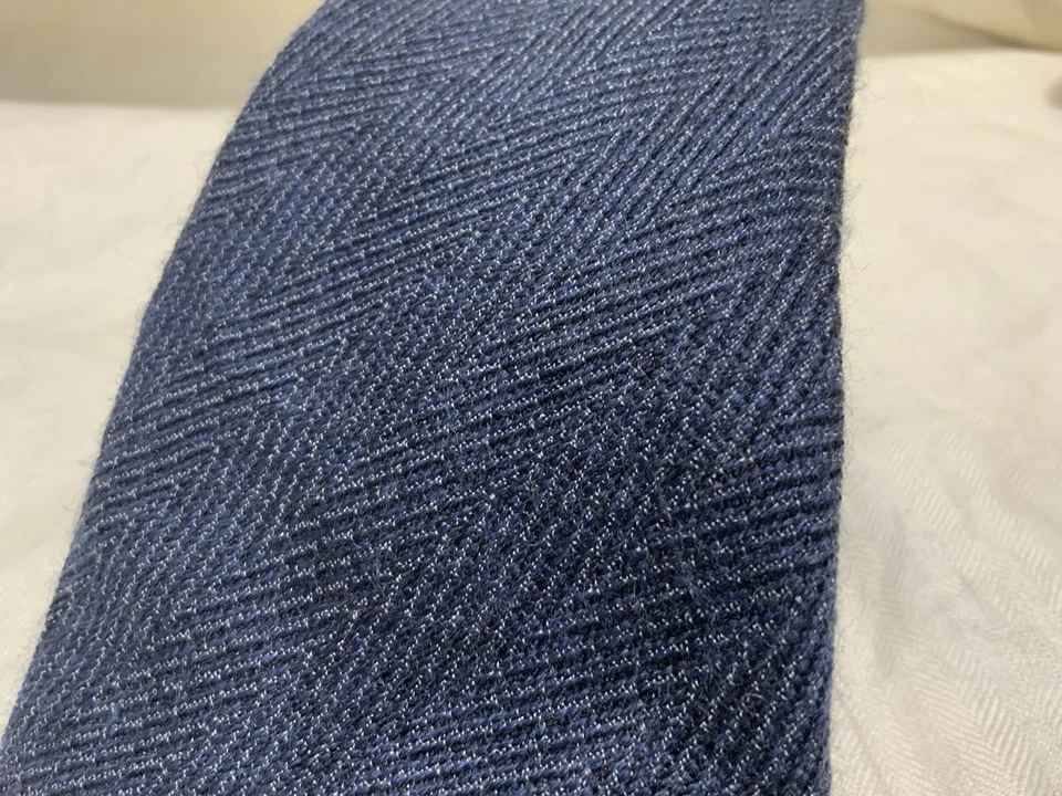 Corbata THEORY gris lana y seda patrón de arenque M.in.USA M’en PEC Foto 2 de 4