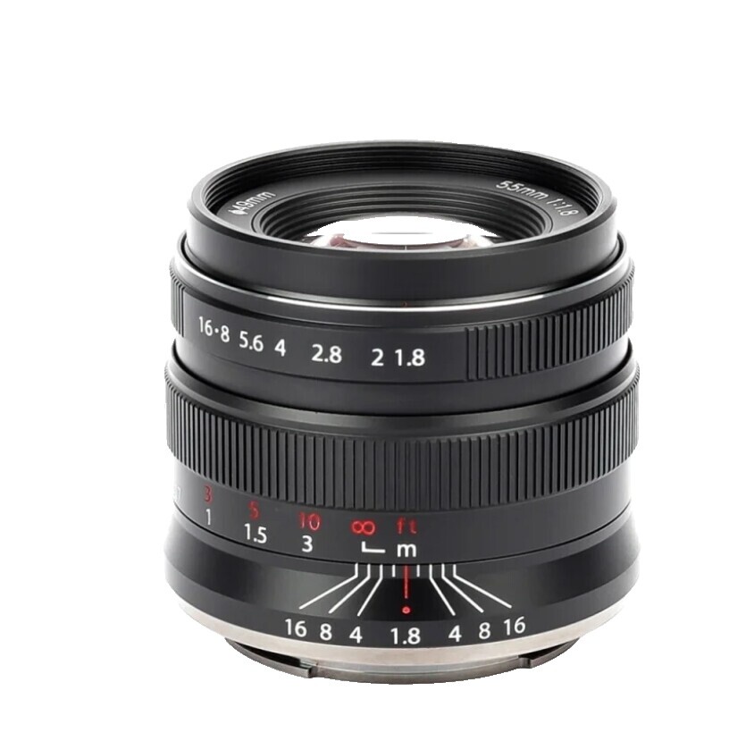 MINOLTA AF 135mm 1:2.8（32）　φ55mm Minolta 135mm f/2.8 (XX) Alpha Mount Autofocus Lens {55}