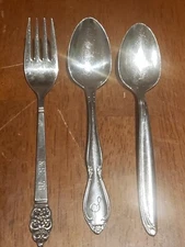 Oneida Stainless Flatware and Customcraft lot, Fork & Spoons