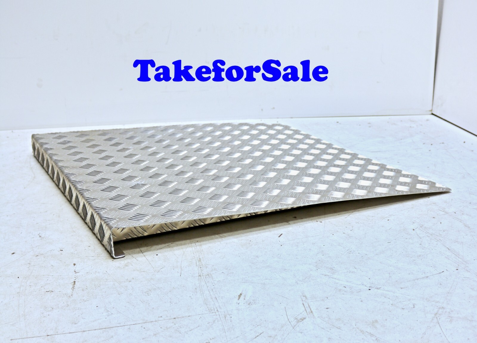 Rampe Alurampe Türschwellenbrücke Rollstuhlrampe 80 cm x 75 cm x 6 cm TFS206