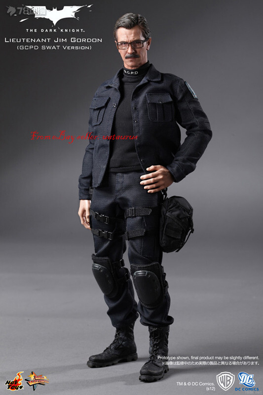 Hot Toys 1/6 Mms182 The Dark Knight Lieutenant Jim Gordon Gcpd