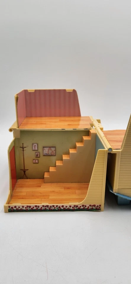 SpinMaster 2010 Olivia el Cerdo 2 en 1 Casa/Barco Pirata Figuras Coche Ian Falconer Foto 2 de 4