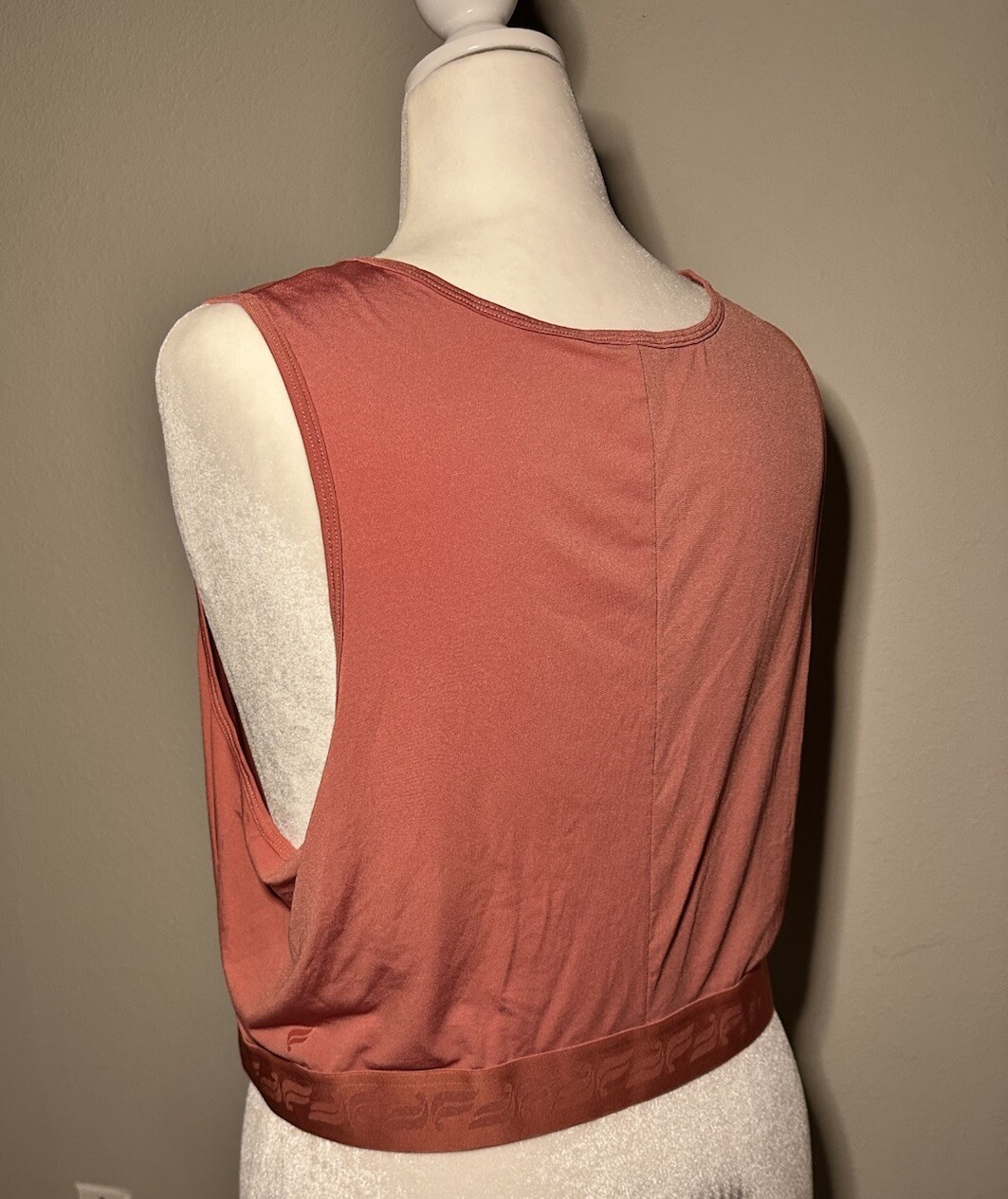 Fabletics Front Twist Tank Size 1X - image 2