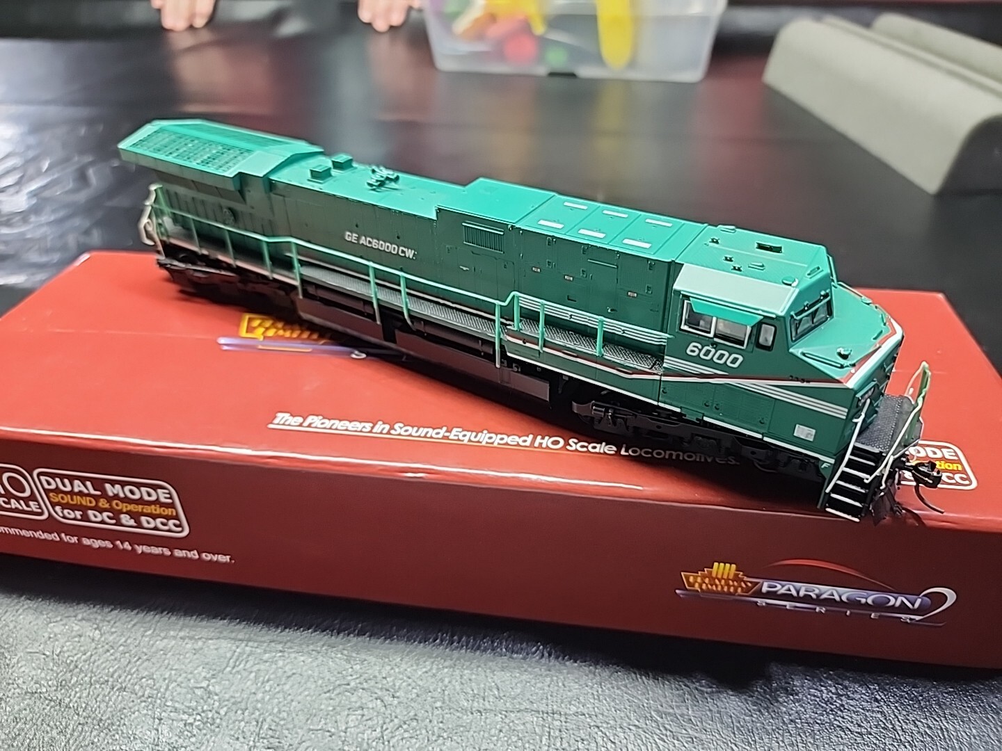 Broadway Unlimited paragon 2 ho scale 2010 ge ac6000 demo new in box