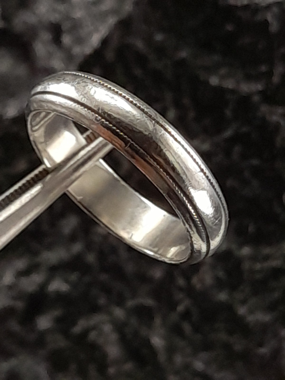 Sterling Silver Ridged Band Ring Engraved size T, 4.8g image 5