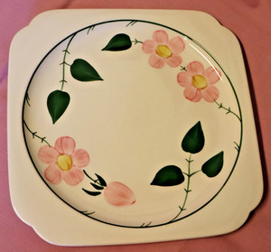 VILLEROY BOCH V&B Wildrose Wild Rose Mikrowellenteller 23,5 x 23,5 Rarität 86059
