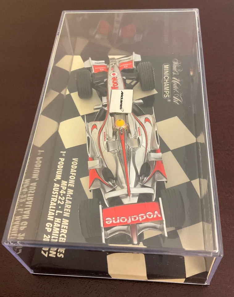 Minichamps 1:43 McLaren Mercedes MP4-22 1st Podium Australia 2007 NIB Rare - Image 3 of 4