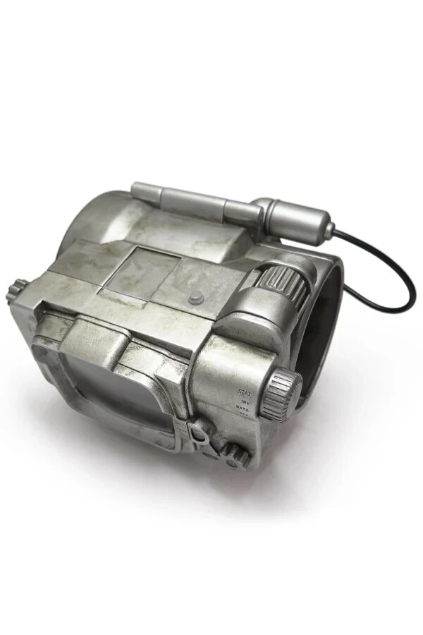 フォール　アウト　Pip-Boy 3000 Mk V Pre-Order the Fallout Pip-Boy 3000 Mk V Today at IGN Store - IGN