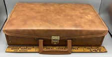 24 Cassette Tape Holder Carry Case Storage Briefcase-Service MFG USA Vintage