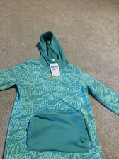 boys youth nike sweatshirt medium