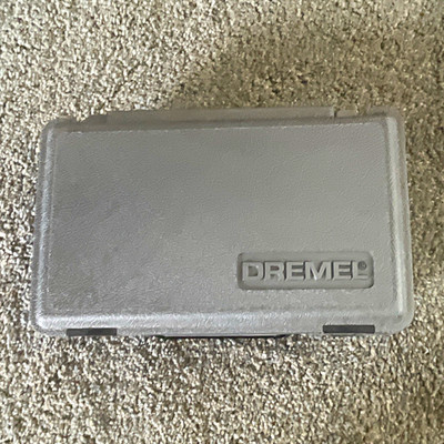 Dremel 395 Corded 120V Variable Speed Rotary Tool Kit w/ Case, Bits 1/8''