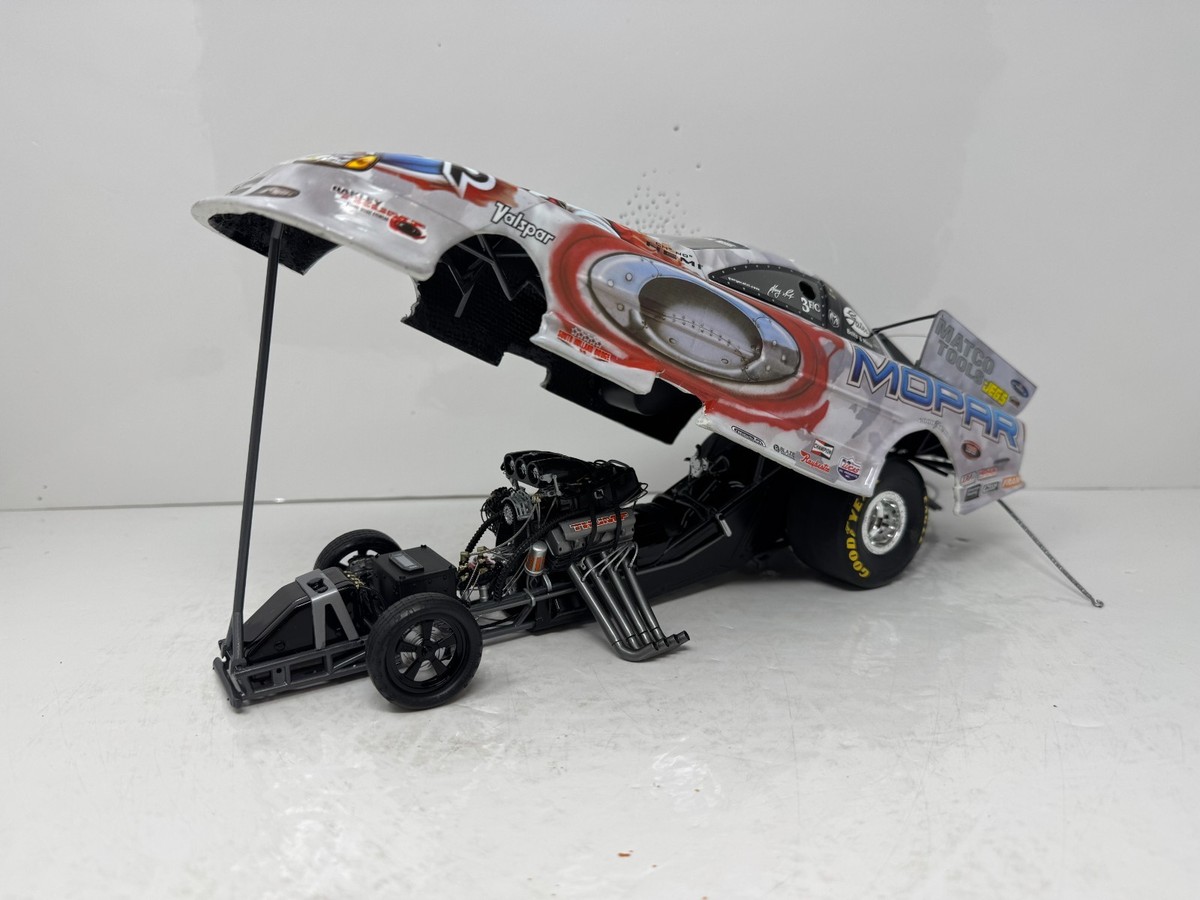 Milestone Gary Scelzi NHRA Mopar Oakley Dodge Stratus Funny Car 1