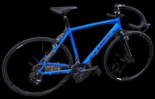 CROSS CRX922 700ROAD BIKE - 52cm (20”) FRAME – SHIMANO GEAR TECHNOLOGY 18 SPEED