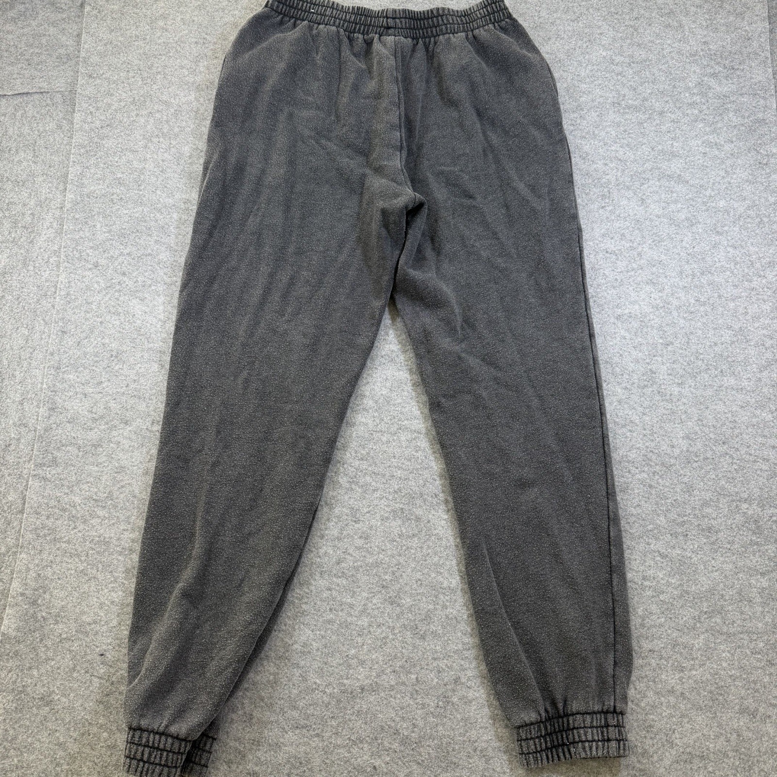 PINK Victoria’s Secret Jogger Sweatpants Womens M Dark Gray Fleece Lined Lounge thumbnail 4