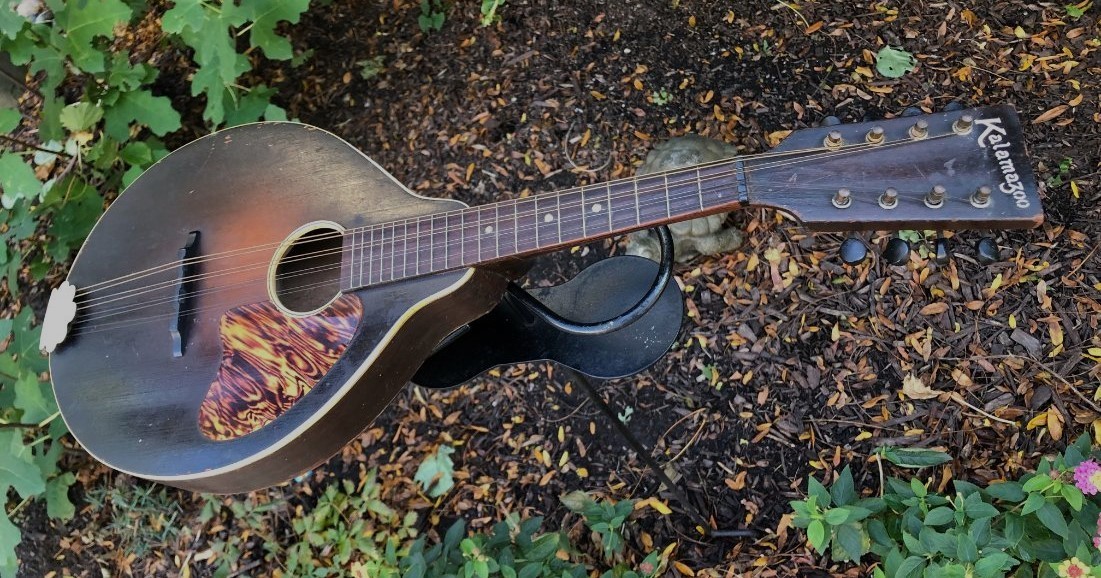 Vintage Kalamazoo 1930s KM-11 Mandolin
