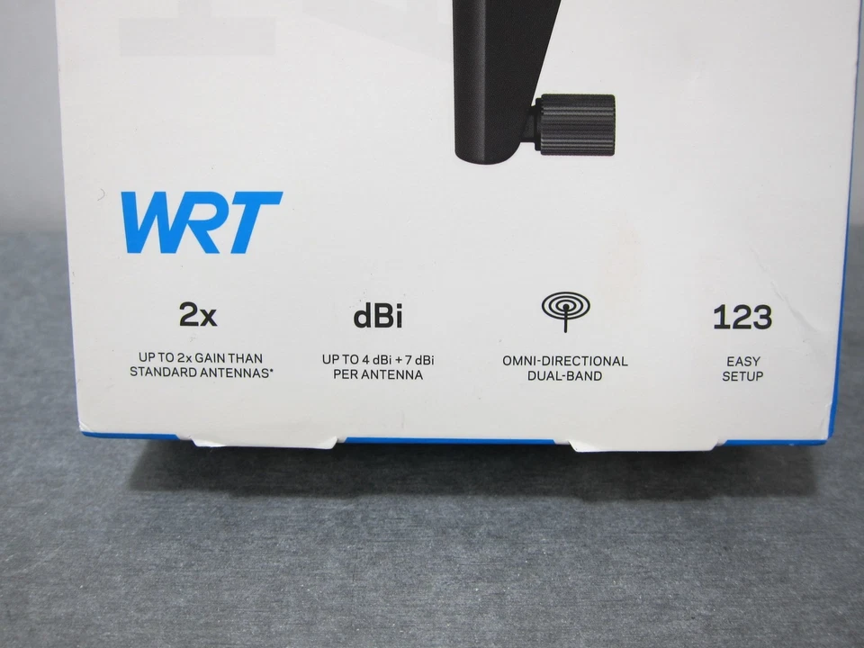 Linksys WRT004ANT Omni Directional Dual-Band 4-Pack High Gain Antenna OPEN BOX - Image 2 of 4