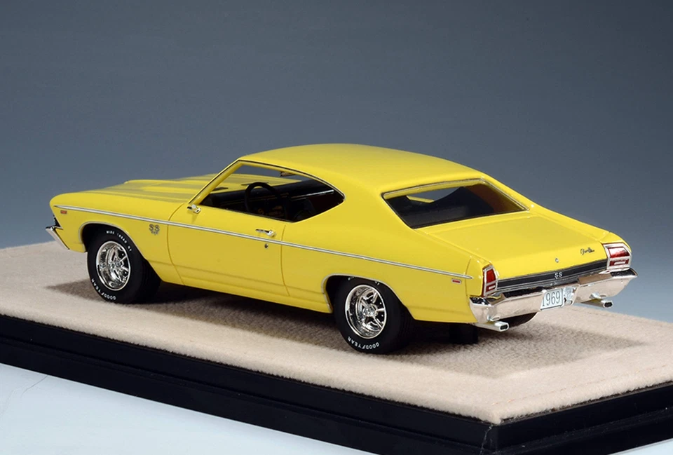 Chevrolet Chevelle SS 396 1969 - amarillo 1:43 estampillas modelos STM 692002 Foto 2 de 2