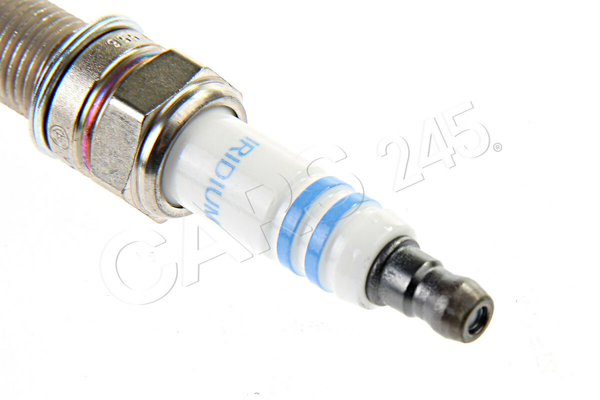 BOSCH Spark Plug 1pcs Fits MERCEDES C CLK E Class W203 W212 W211 1.65