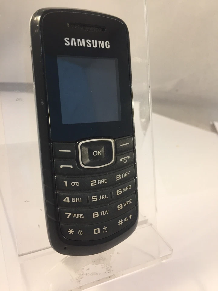 Samsung GT-E1080I Black Tesco Network 1.4" 800mAh Mobile Button Phone, photo 2 of 5