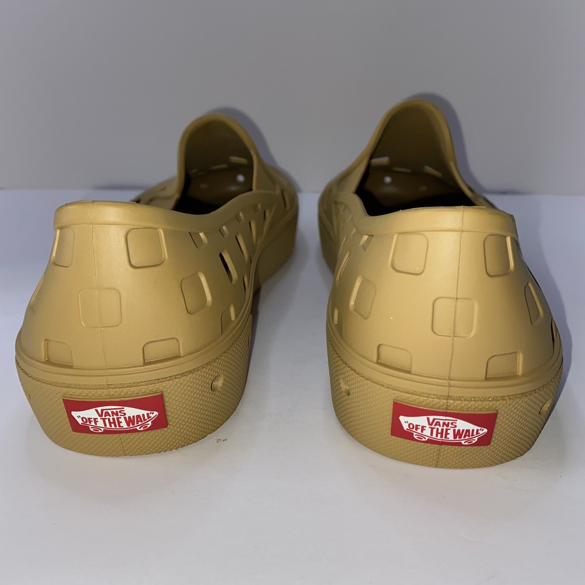 Vans Men 13 Slip On TRK Mustard Sneaker Tan Trek Water Shoes  display picture 1