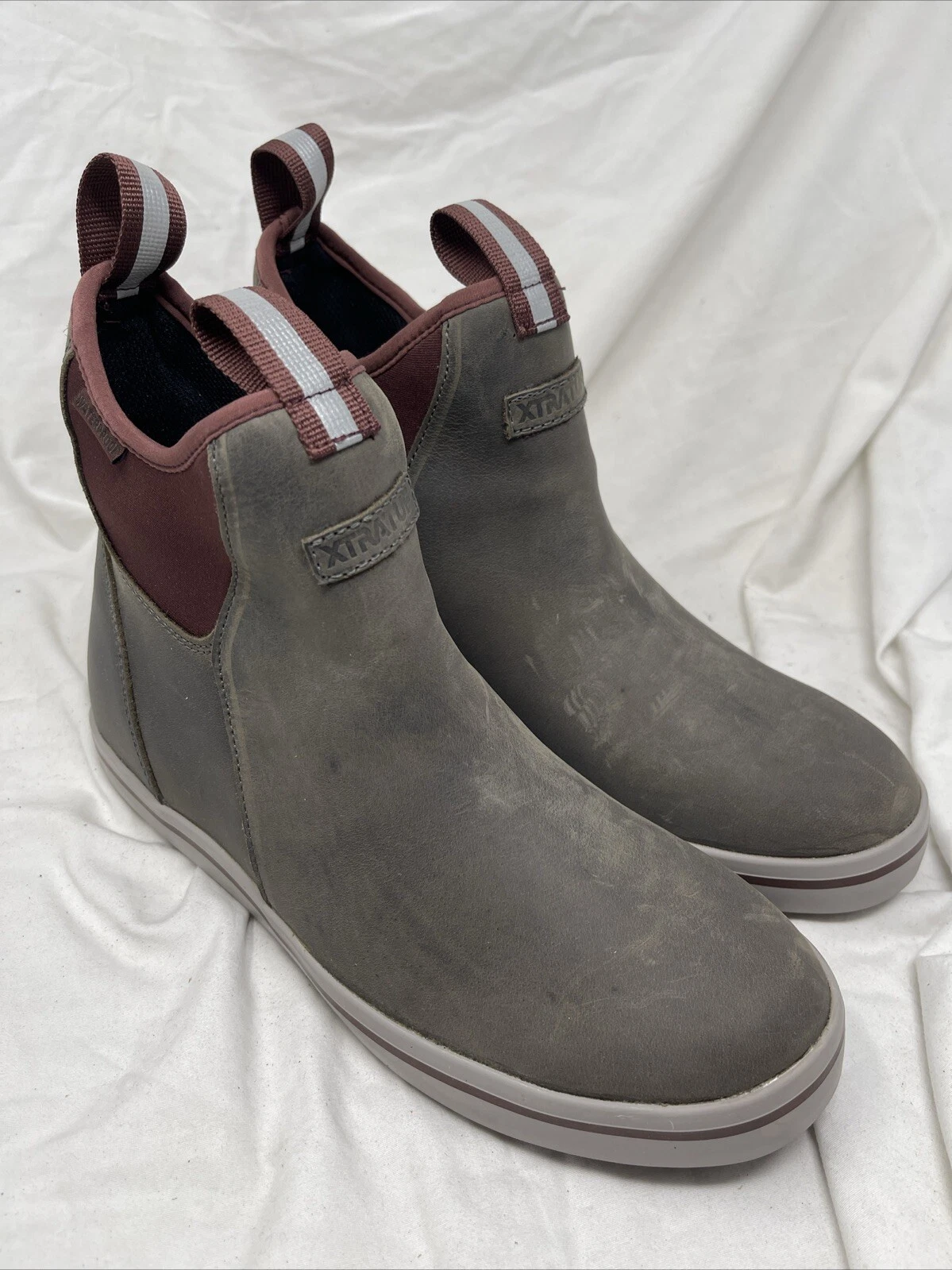XTRATUF Men's Waterproof Leather Gray Ankle Deck Boots XAL101 Size 8 M (rr102)