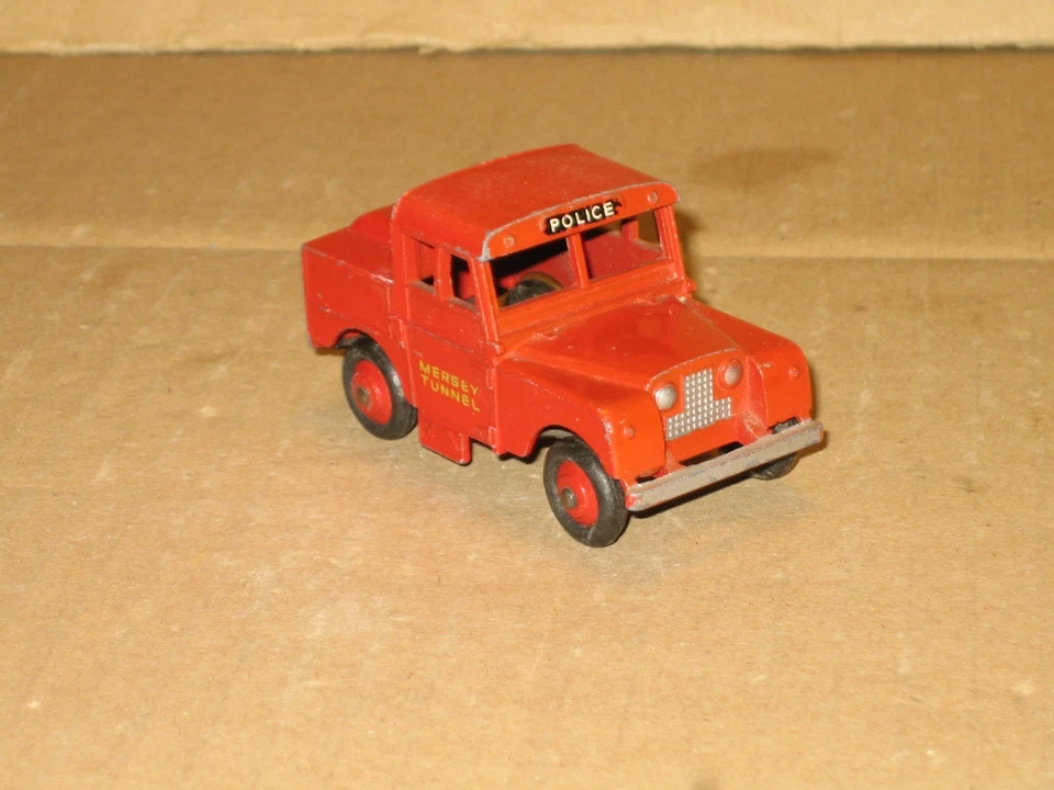 DINKY TOYS    ref  255  LAND ROVER  POLICE - Photo 2/4