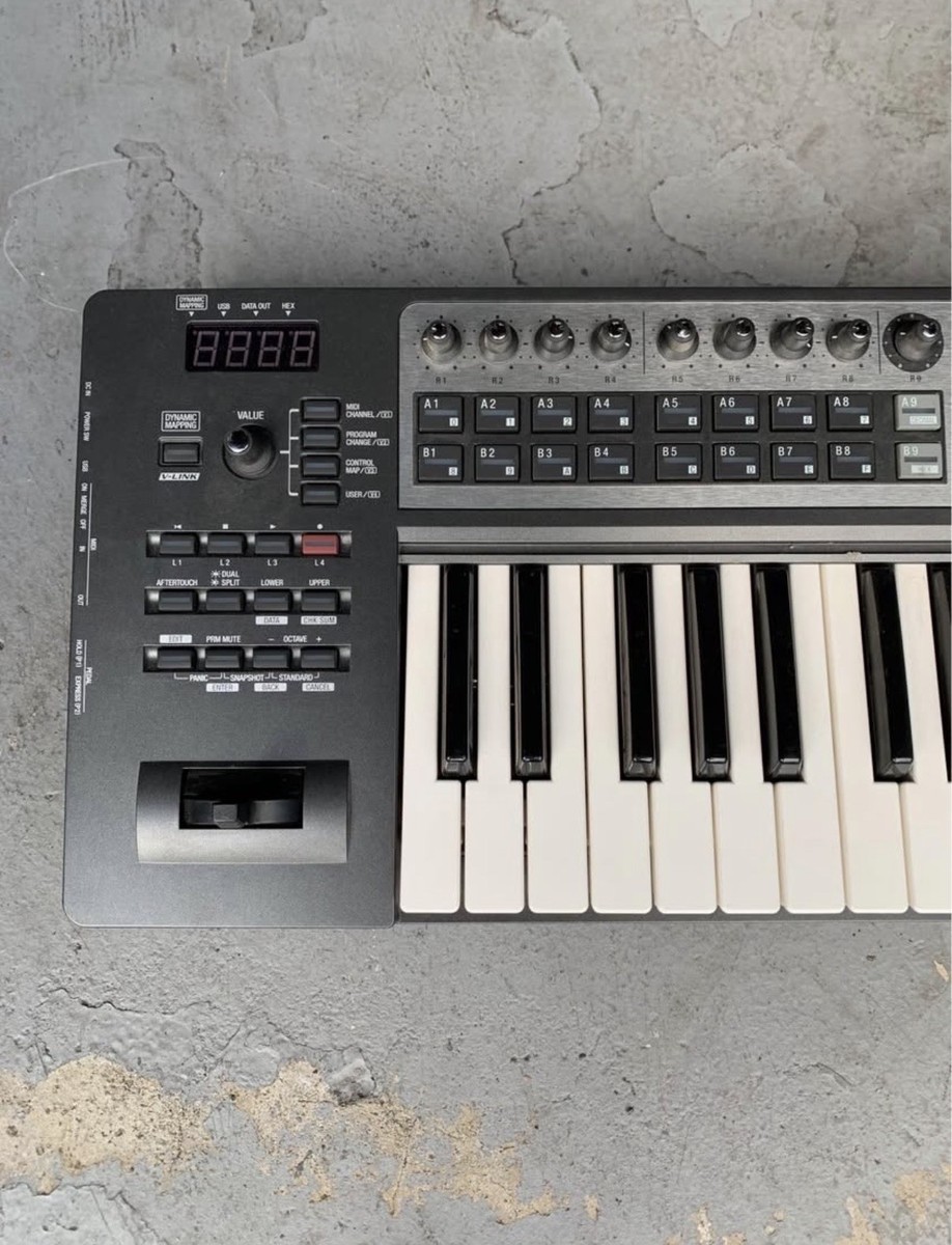 Roland Edirol PCR-800 MIDI Controller 61-Key Electronic Keyboard W