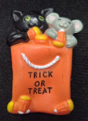 Vintage 80's Easter Unlimited Halloween Trick or Treat Cat & Mouse Pin / Brooch