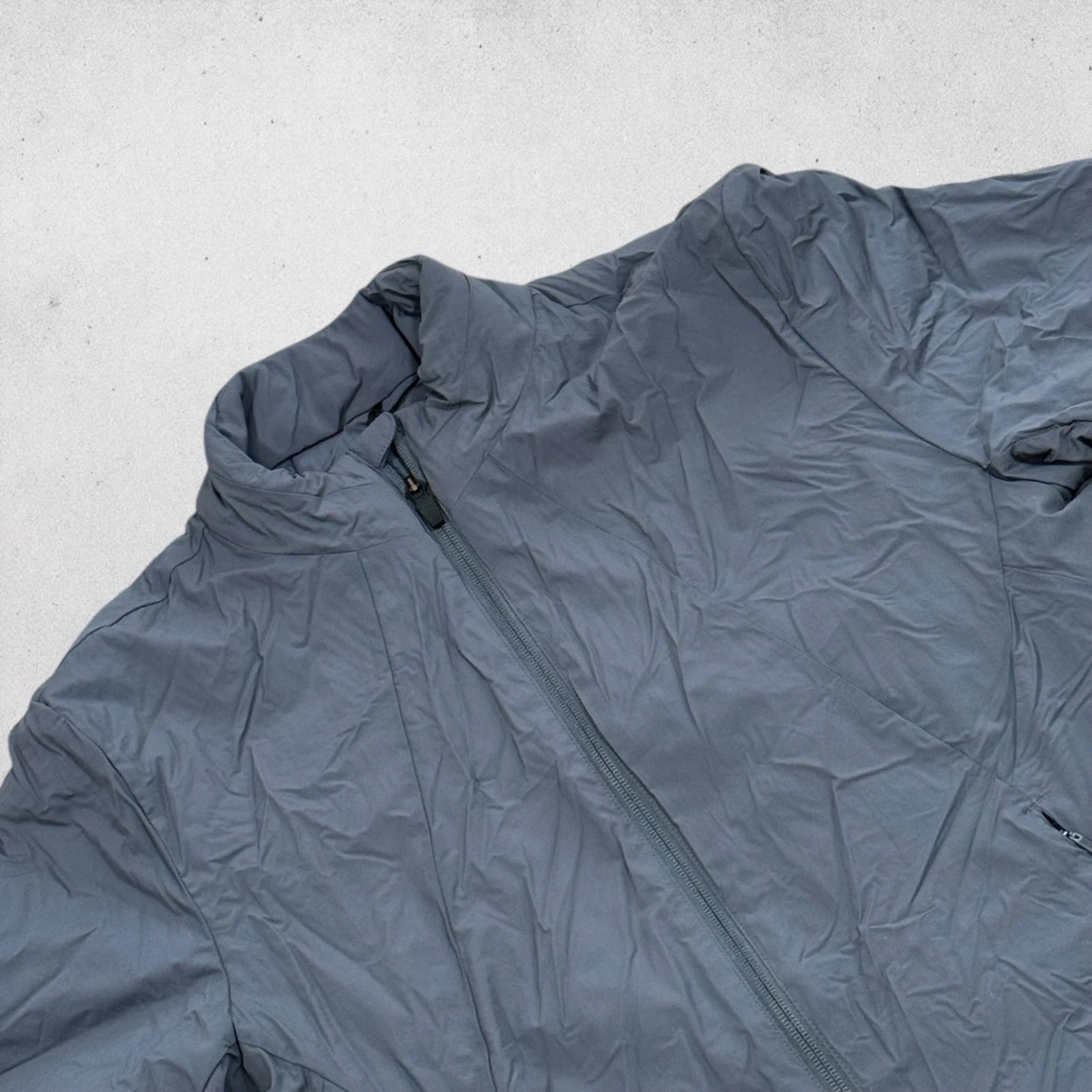 Huckberry Proof Nova Series Insulated Jacket Mens S Gray PrimaLoft Packable NEW