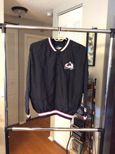 Colorado Avalanche Black Embroidered Nylon Pullover Jacket Adult Medium Starter