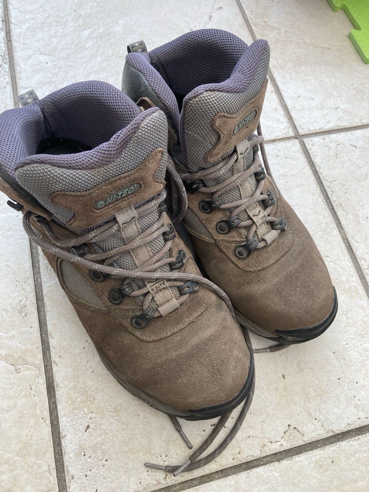 Picture 1 of 10