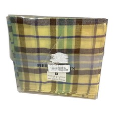 Pierre Balmain Paris handkerchief 18  x 18  plaid in original package
