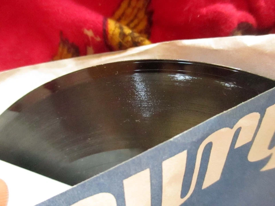 NEW SEALED JOHNNY RODRIGUEZ Rest Your Love On Me / Alibis 45 rpm MERCURY 55050 - Image 3 of 4