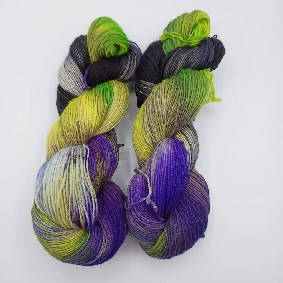 (9,90€/100 g) handgefärbte Sockenwolle 4 fach Färbung Polar Light 27 Neon Farben - Bild 2 von 4