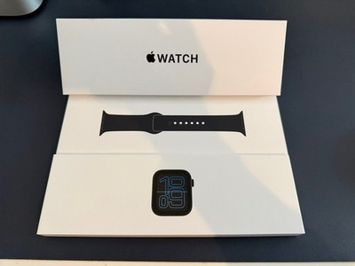 Apple Watch SE 3 2025 | 44mm | 100% Akku | Mitternacht | NEUWERTIG