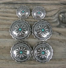 Desert Daisy Antique Nickel Turquoise Floral Concho Saddle Set 1" 1-1/2"