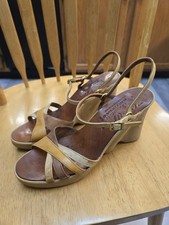 Vintage 70s Famolare Hi-Up Wedge Sandals Leather Strappy Heel Italy Sz 8 N AS IS