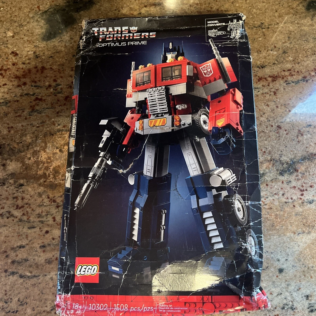 New Sealed Lego Transformers Optimus Prime Set 10302 Box Damage